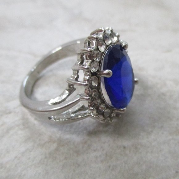 Blue Sapphire Cocktail Ring 6.5 - Picture 14 of 16